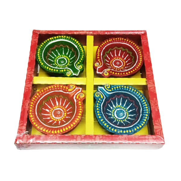 Decorated Fancy Clay Lamp/Diya – Box of 4
